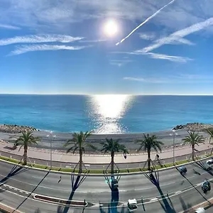 Florida Blue - Easy Apartment