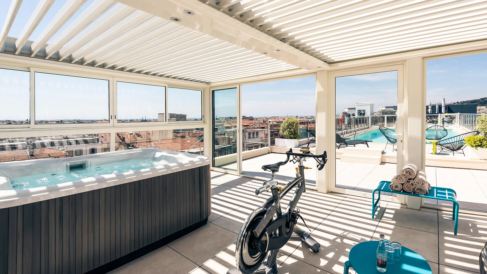 Mercure Nice Centre Notre Dame 4*,